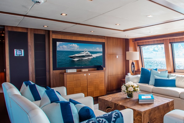 charter superyacht Acacia Upper Lounge